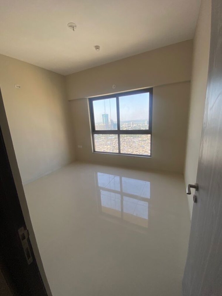 Room, siddha-seabrook 3 Bedroom 964 Sq.Ft. Apartment In Kandivali West Mumbai 9704368