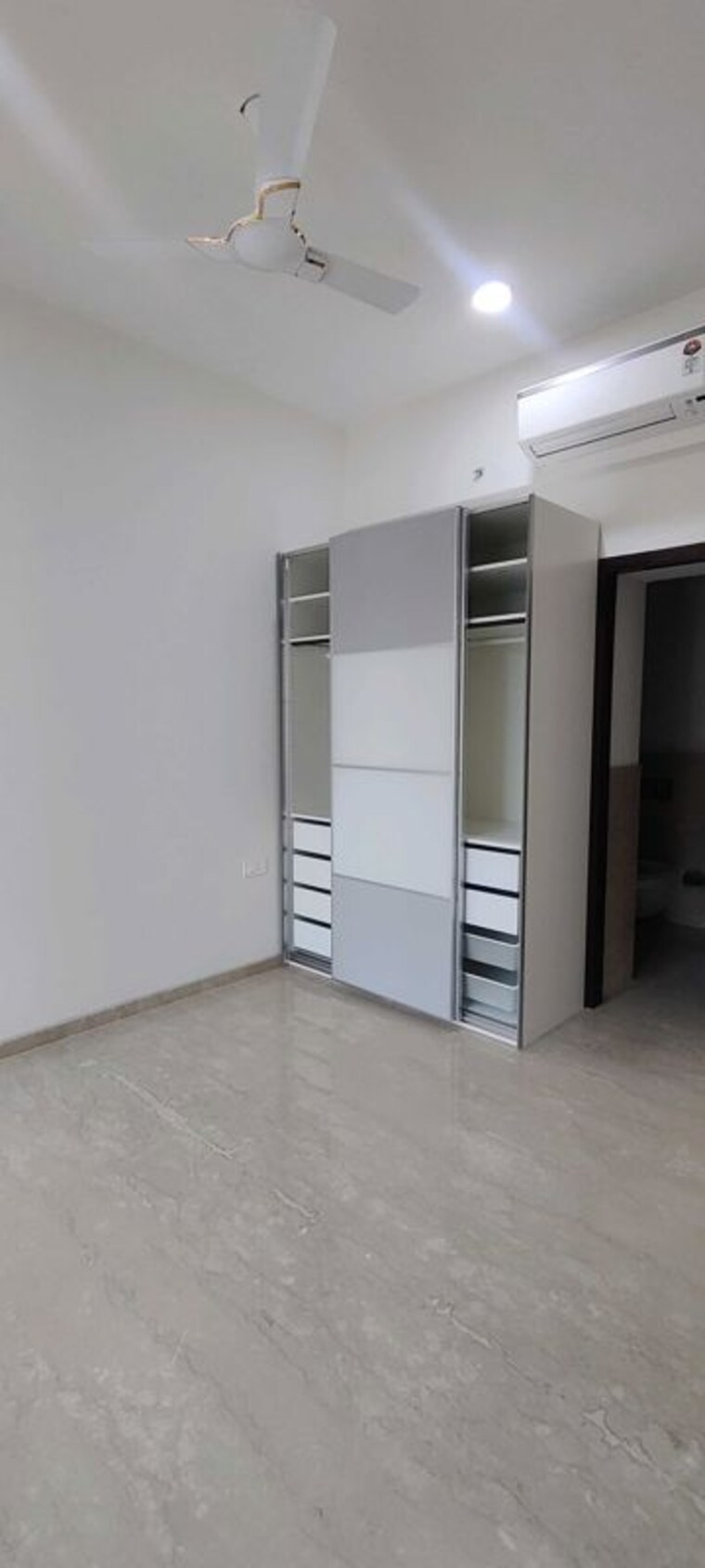 Room, piramal-mahalaxmi 3 Bedroom 1451 Sq.Ft. Apartment In Mahalaxmi Mumbai 9704385