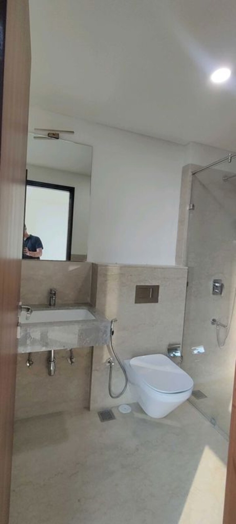 Bathroom, piramal-mahalaxmi 3 Bedroom 1451 Sq.Ft. Apartment In Mahalaxmi Mumbai 9704385