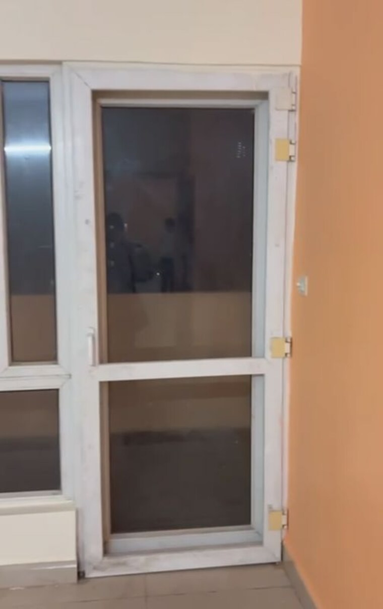 undefined, upavp-ganga-yamuna-and-hindon-enclave 4 Bedroom 190 Sq.Yd. Apartment In Siddharth Vihar Ghaziabad 9704429