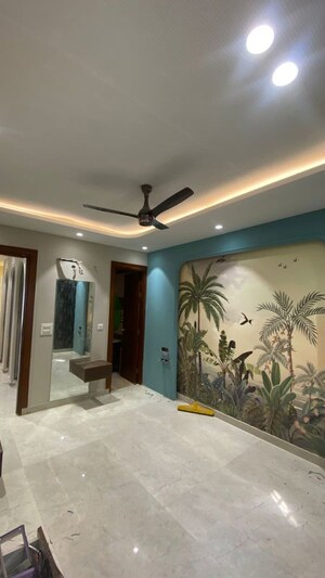 Room in 3 BHK Builder Floor at Puri Kohinoor, Sector 89 – for Sale
