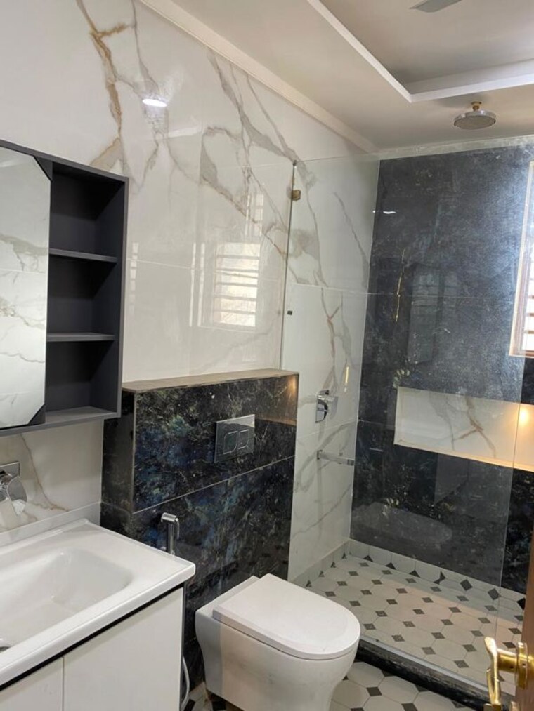 Attached Bathroom, tdi-the-retreat 4 Bedroom 4500 Sq.Ft. Builder Floor In Sector 89 Faridabad 9580682