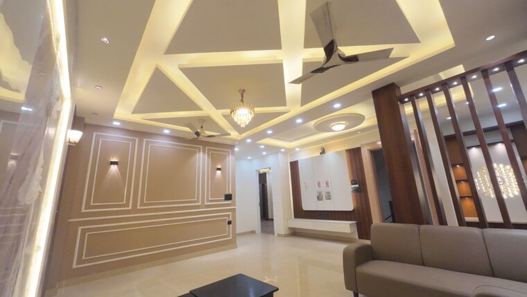 Room, tdi-the-retreat 4 Bedroom 300 Sq.Yd. Builder Floor In Sector 89 Faridabad 9580649