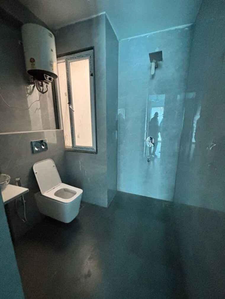 Bathroom, sector 11 3 Bedroom 2250 Sq.Ft. Builder Floor In Sector 11 Panchkula 9704584