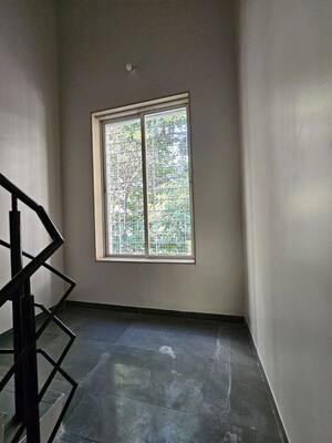 Room in 5 BHK Villa at Someshwarwadi – for Rent