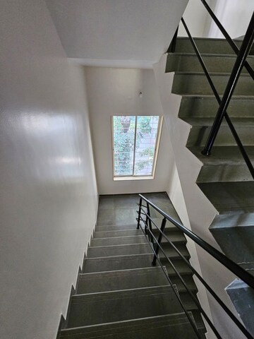 Staircase in 5 BHK Villa at Someshwarwadi – for Rent