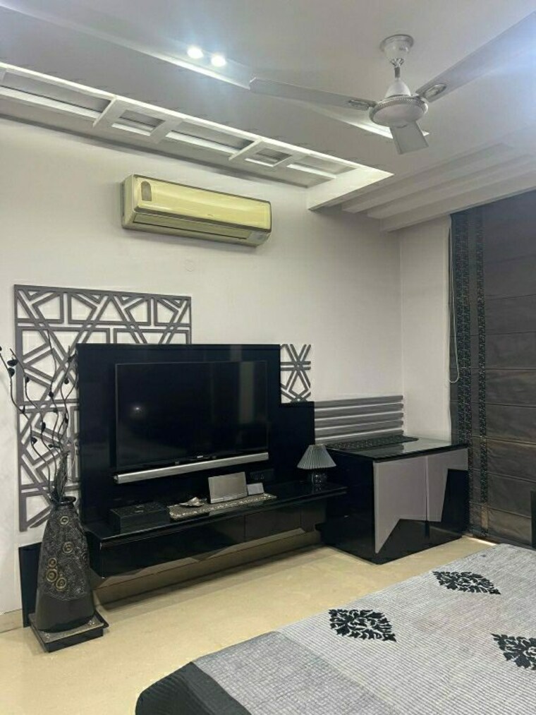 Living Room, lajpat nagar 4 2 Bedroom 900 Sq.Ft. Builder Floor In Lajpat Nagar 4 Delhi 8993422