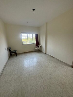 Room in 2 BHK Apartment at Aundh – for Rent