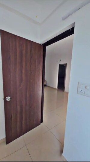 Room in 2 BHK Apartment at Miyapur – for Sale