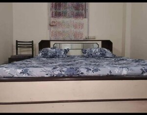 Room in  Pg at Goregaon East – for Rent