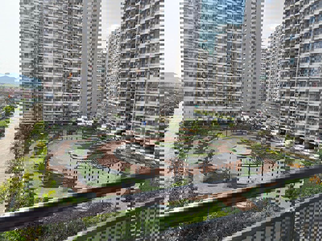 1 BHK + Study Room Apartment For Sale in Kolte Patil Life Republic