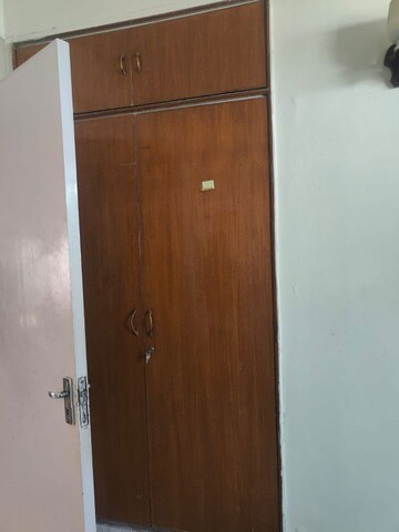 Furnished Amenities in 1 BHK Independent House at Sector 4 – for Rent