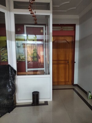 Furnished Amenities in 5 BHK Independent House at Lalpur – for Sale