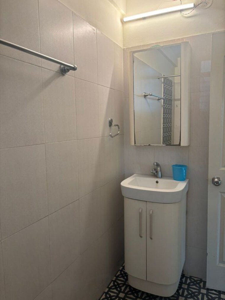 Bathroom, rt nagar 3 Bedroom 1350 Sq.Ft. Independent House In Rt Nagar Bangalore 9127742