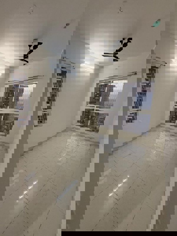 3 BHK + Servant Room Apartment For Rent in Godrej Green Vistas