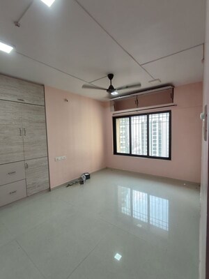 Master Bedroom in 2 BHK Apartment at Dosti Vihar, Samata Nagar – for Rent