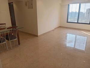 Room in 2 BHK Apartment at Dn Nagar – for Rent