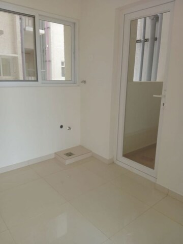 Room in 2 BHK Apartment at Godrej Park Retreat, Sarjapur Road – for Sale