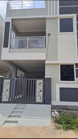 4 BHK Independent House For Sale in Mallampet