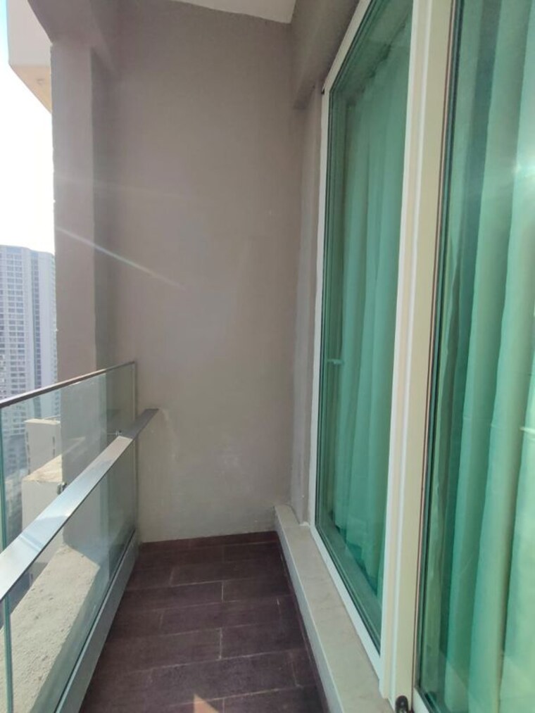 Balcony, midcity-shikhar 5 Bedroom 2928 Sq.Ft. Apartment In Andheri West Mumbai 9697827