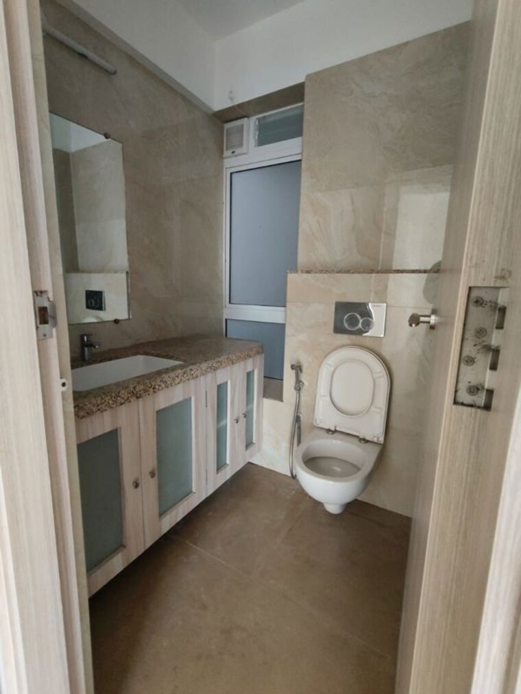 Bathroom, wadhwa-pristine 2 Bedroom 760 Sq.Ft. Apartment In Matunga West Mumbai 9705864