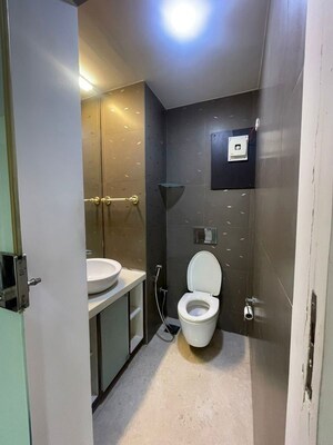 Bathroom in 3 BHK Apartment at Rajmahal Apartments Sadashiva Nagar, Sadashiva Nagar – for Rent