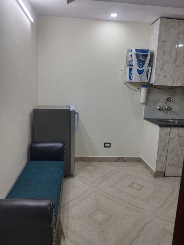 Kitchen, panchsheel vihar 1 Bedroom 400 Sq.Ft. Apartment In Panchsheel Vihar Delhi 9706026