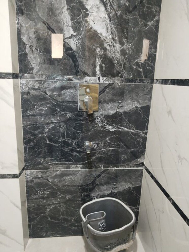 Attached Bathroom, panchsheel vihar 1 Bedroom 400 Sq.Ft. Apartment In Panchsheel Vihar Delhi 9706026