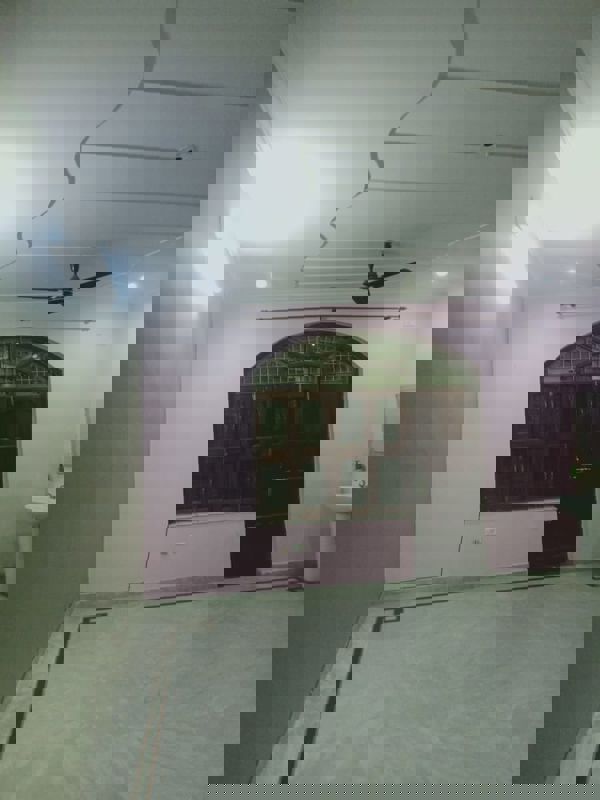 2 BHK + Pooja Room Independent House For Rent in Sector 4