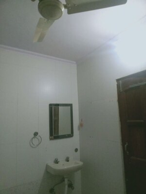 Room in 2 BHK Independent House at Sector 4 – for Rent