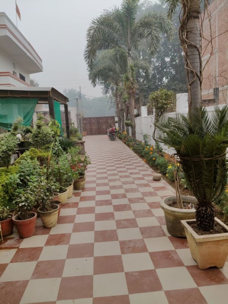 Balcony, phulwaria 3 Bedroom 1150 Sq.Ft. Builder Floor In Phulwaria Varanasi 9664875