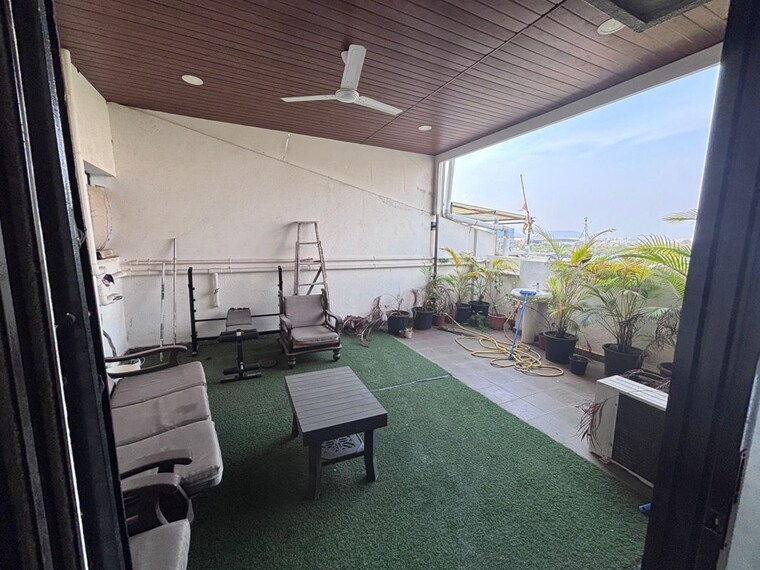 Team Area, mainland-camelot-royale 2 Bedroom 1000 Sq.Ft. Apartment In Viman Nagar Pune 9706182