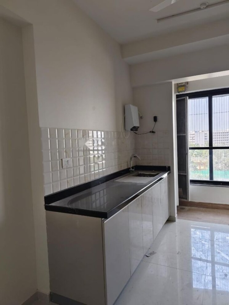 Kitchen, kalpataru-magnus 2 Bedroom 852 Sq.Ft. Apartment In Bandra East Mumbai 9706228
