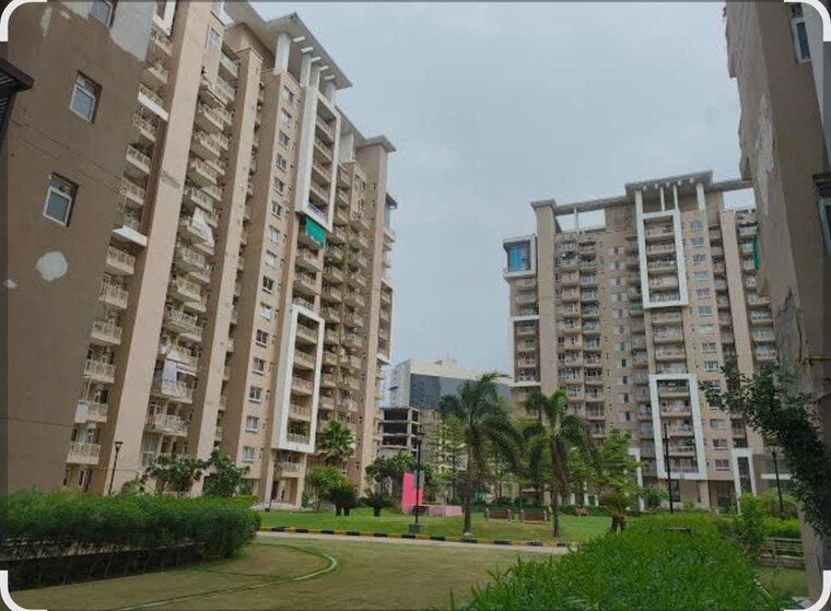 Exterior View, emaar-palm-gardens 3 Bedroom 1720 Sq.Ft. Apartment In Sector 83 Gurgaon 9706322