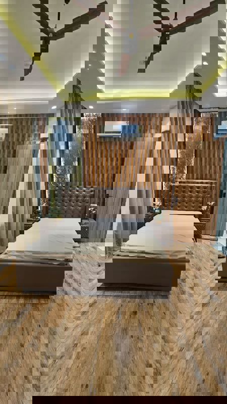 3 BHK 1900 Sq.Ft. Builder Floor in Roseate Homes