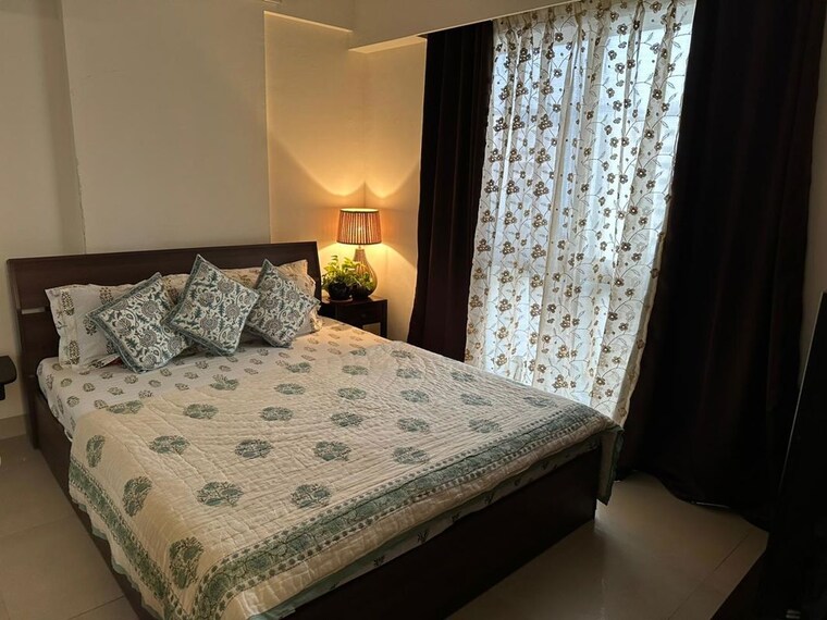 Bedroom, aspen-park 1 Bedroom 600 Sq.Ft. Apartment In Goregaon East Mumbai 9706370