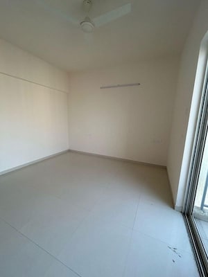 Room in 2 BHK Apartment at Godrej Nurture Pune, Mamurdi – for Rent