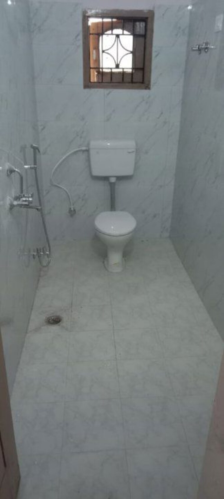 Bathroom, anandpuri 3 Bedroom 1700 Sq.Ft. Independent House In Anandpuri Patna 9703490