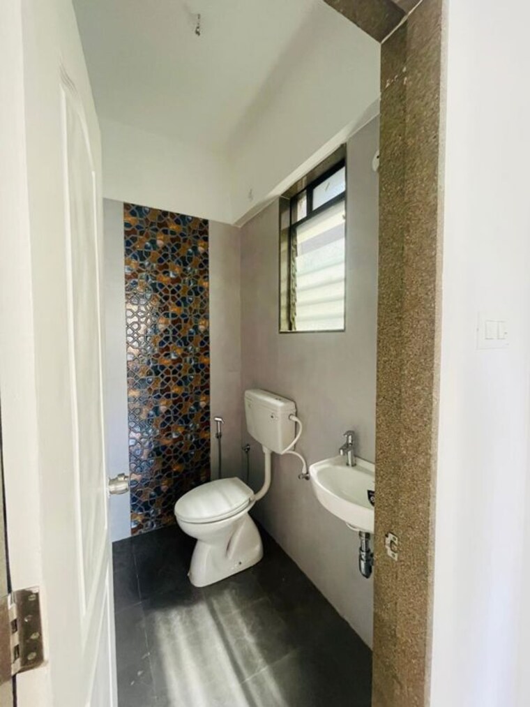 Bathroom, arihant-4-anaika 1 Bedroom 650 Sq.Ft. Apartment In Taloja Navi Mumbai 9706452