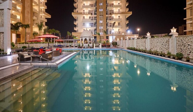 Swimming Pool, ss-the-leaf 4 Bedroom 2812 Sq.Ft. Apartment In Sector 85 Gurgaon 9706504