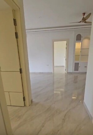 Room in 4 BHK Builder Floor at Sector 84 – for Sale