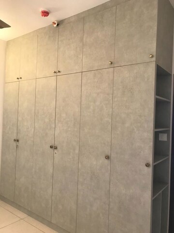 Furnished Amenities in 3.5 BHK Apartment at Prestige Lakeside Habitat, Varthur – for Rent