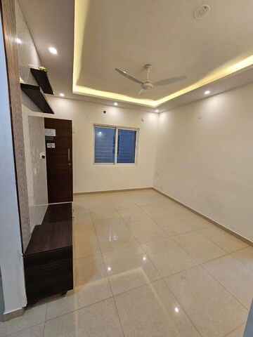 Room in 2 BHK Apartment at Bren Northern Lights, Jakkuru – for Rent