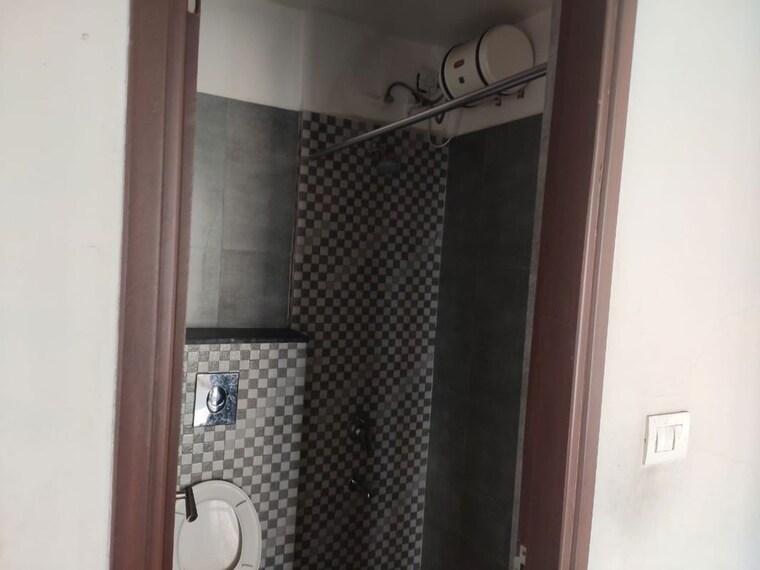 Bathroom, the-wadhwa-the-address 2 Bedroom 1046 Sq.Ft. Apartment In Ghatkopar West Mumbai 9706563