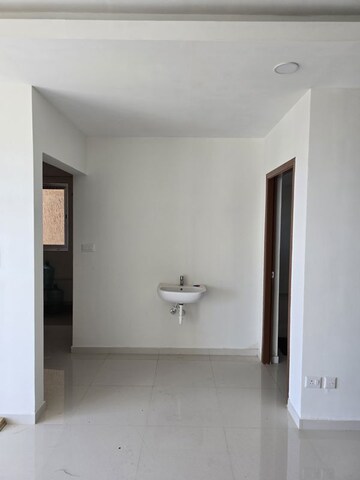 Room in 2 BHK Apartment at GM Global Techies Town, Electronic City Phase I – for Rent