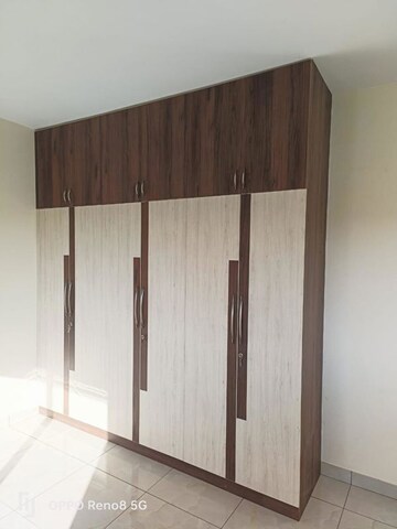 Bedroom in 3.5 BHK Apartment at Prestige Park Square, Bannerghatta Road – for Rent