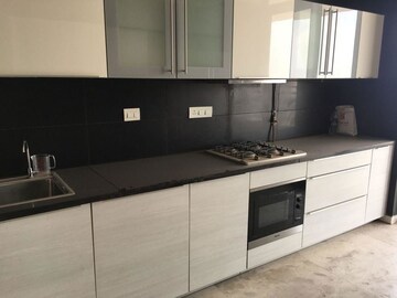 Kitchen in 3 BHK Apartment at M3M Golf Estate, Sector 65 – for Rent