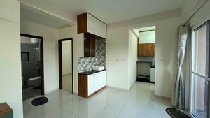 Room in 2 BHK Apartment at DSR Highland Greenz, Doddakannelli – for Rent