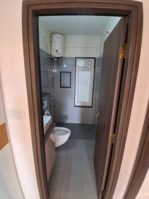 Bathroom in 2 BHK Apartment at Prestige Primrose Hills, Banashankari 6th Stage – for Rent
