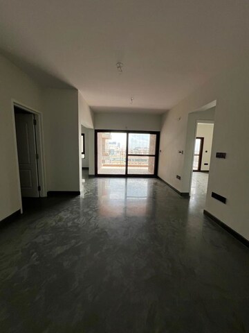 Room in 3 BHK Apartment at Prime Centreo, Kanakapura Road – for Sale